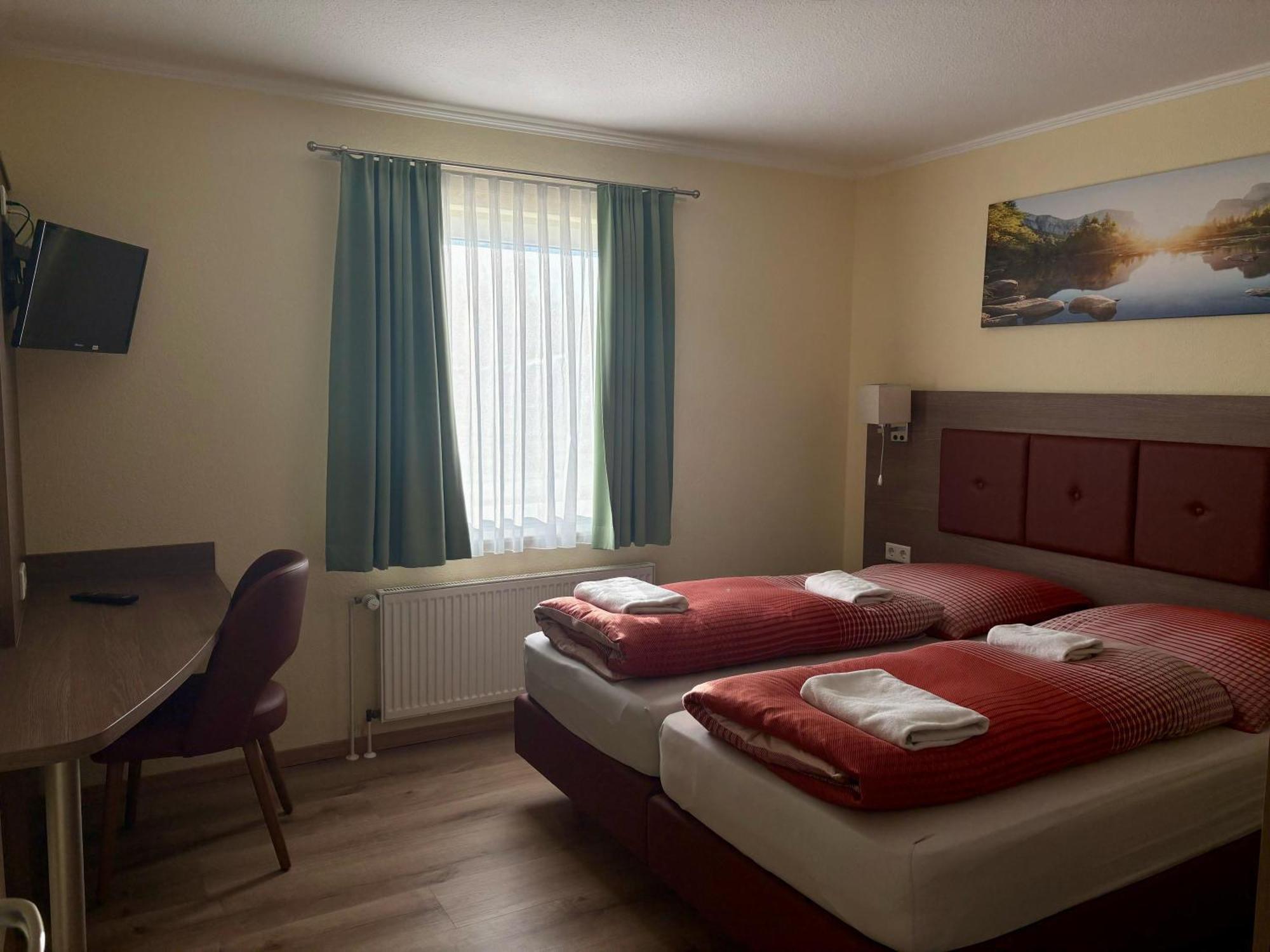 Ellen Hotel ハリスレー エクステリア 写真